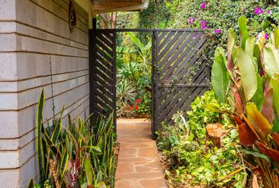 2 Bed House with Garden in Runda