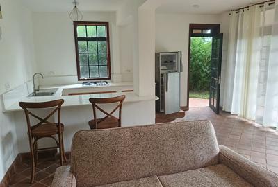 1 Bed House with En Suite at Ridgeways