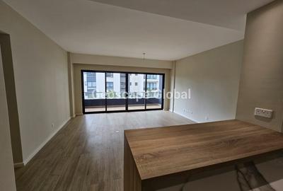 2 Bed Apartment with En Suite in Riverside