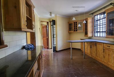 4 Bed Townhouse with En Suite at Ruaka Rd - 3