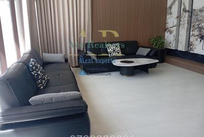 5 Bed Townhouse with En Suite at Lavington - 4