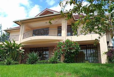 4 Bed Townhouse with En Suite at Mumwe Drive