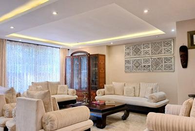 3 Bed Villa with Garden at Riverside Drive