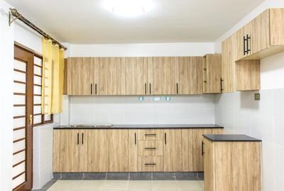 3 Bed Apartment with En Suite in Waiyaki Way