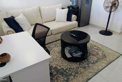 Serviced 1 Bed Apartment with En Suite at Westlands Road - 3