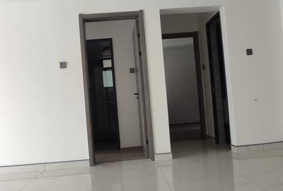 3 Bed Apartment with En Suite in Kilimani - 4