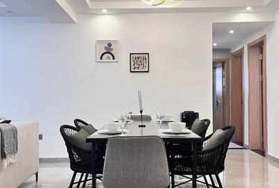 Furnished 3 Bed Apartment with Swimming Pool in Riverside