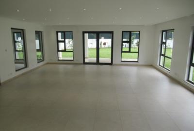 5 Bed House with En Suite at Runda - 4