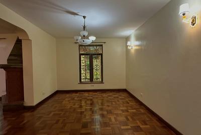 5 Bed Townhouse with En Suite in Kileleshwa - 4