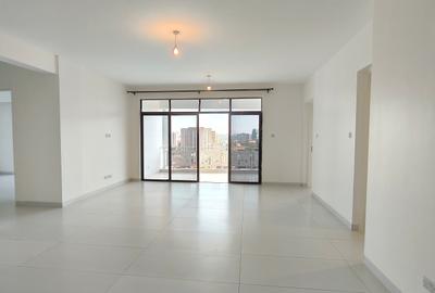 3 Bed Apartment with En Suite at Parklands - 2