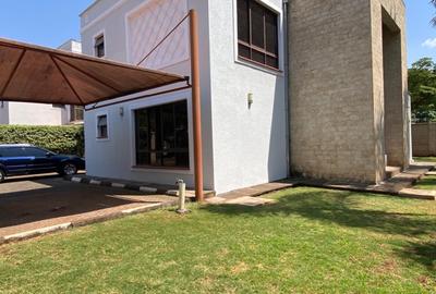 4 Bed Townhouse with En Suite at Lavington Green