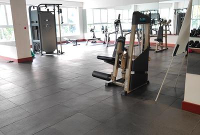 3 Bed Apartment with En Suite at City Park Drive - 4