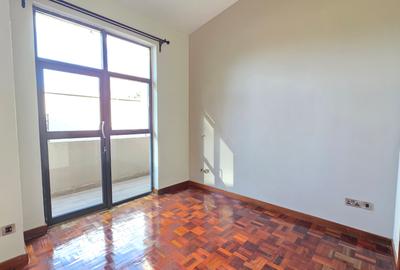 3 Bed Apartment with En Suite at Muthangari Drive - 4