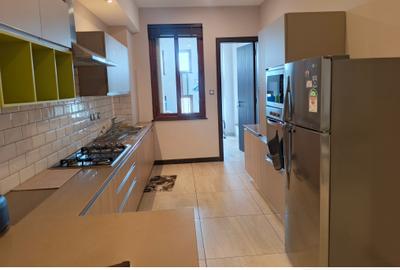 Furnished 3 Bed Apartment with En Suite in General Mathenge