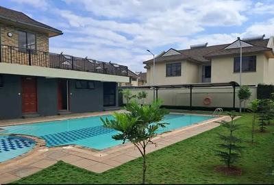 4 Bed House with En Suite in Syokimau