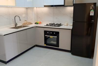 1 Bed Apartment with Swimming Pool in Kilimani - 2