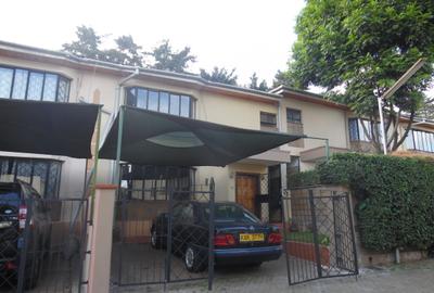 4 Bed Townhouse with En Suite at Lavington