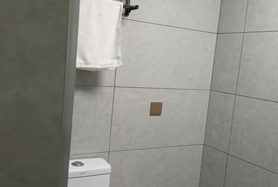 1 Bed Apartment with Swimming Pool in Kileleshwa - 2