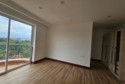 3 Bed Apartment with En Suite in Westlands Area - 3