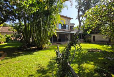 4 Bed Townhouse with En Suite at Old Kitusuru - 4