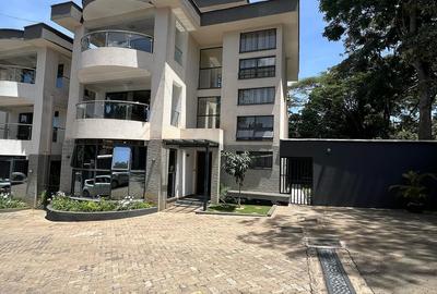 5 Bed Townhouse with En Suite in Lavington
