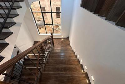4 Bed Townhouse with En Suite in Lavington