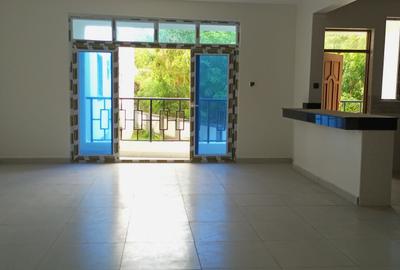 3 Bed Apartment with En Suite in Nyali Area - 2