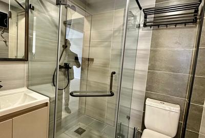 2 Bed Apartment with En Suite in Lavington - 2