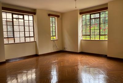 4 Bed Townhouse with En Suite at Lavington Nairobi Kenya - 2