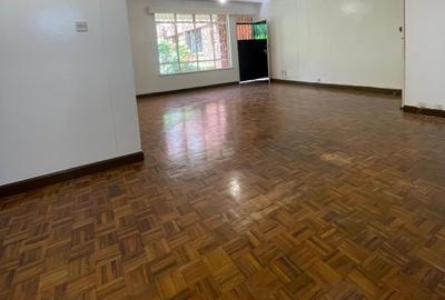 4 Bed Apartment with Parking in Riverside