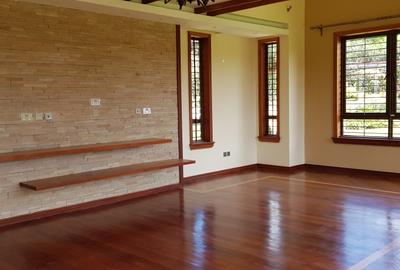 5 Bed House with En Suite at Runda Road