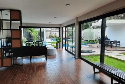 Serviced 2 Bed Apartment with En Suite in Lavington - 2