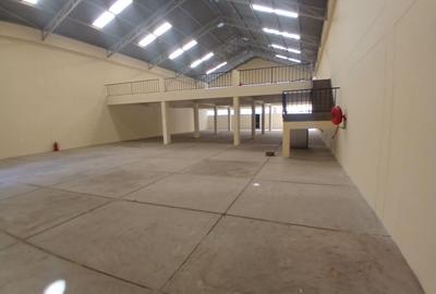 11,500 ft² Warehouse with Parking in Mombasa Road - 2