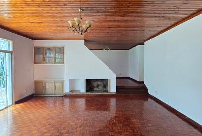 4 Bed House with En Suite in Loresho - 3