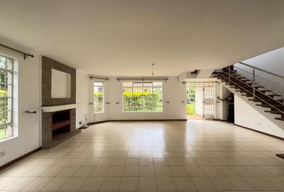 4 Bed Townhouse with En Suite in Spring Valley - 4