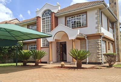 4 Bed Townhouse with En Suite in Kiambu Road - 2