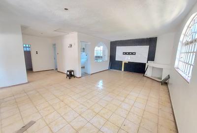 2 Bed House with Garden in Kitisuru - 2