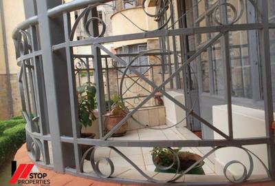 3 Bed Apartment with En Suite at Bamboo Lane