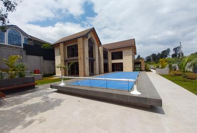 4 Bed House with En Suite in Runda