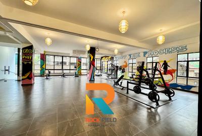 1 Bed Apartment with En Suite in Brookside