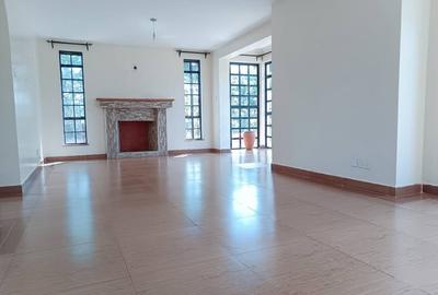4 Bed Townhouse with En Suite in Kiambu Road
