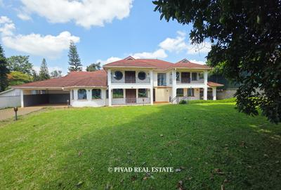 5 Bed House with Garden in Runda