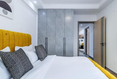 Serviced 2 Bed Apartment with En Suite in Riverside - 2