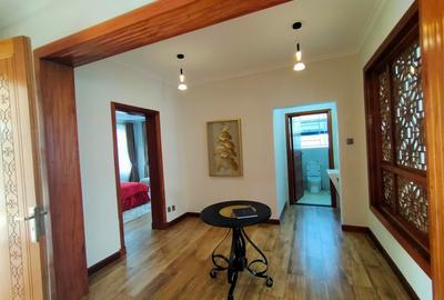 5 Bed House with En Suite in Karura