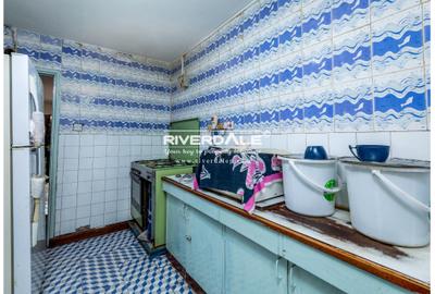 5 Bed Townhouse with En Suite in South B - 2