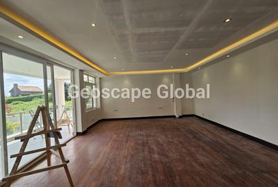 4 Bed House with En Suite in Runda - 4