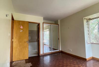 4 Bed Townhouse with En Suite in Kilimani - 4