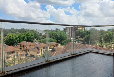 4 Bed Apartment with En Suite in Westlands Area - 4