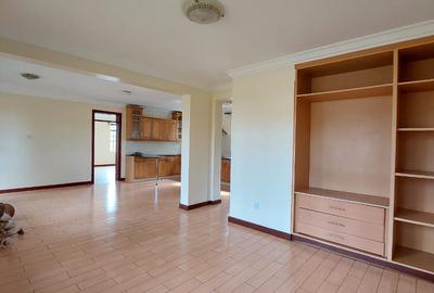 3 Bed Townhouse with En Suite at Lavington