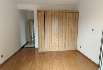 3 Bed Apartment with Swimming Pool in Kileleshwa - 3